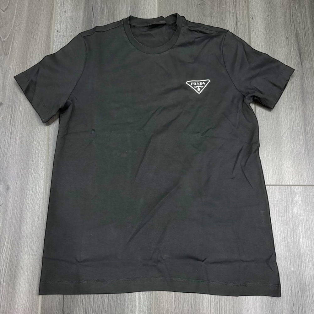 Prada Triangle Logo T-Shirt Black Size Small Designer Luxury Tee